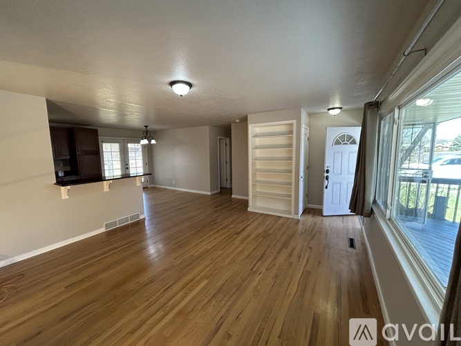 106 Balfour Avenue 3 Beds Single Family Home for Rent - Photo gallery 3