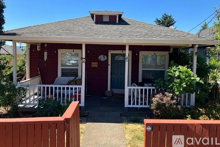 409 North 1st Avenue 3 Beds Single Family Home for Rent - Photo gallery 1