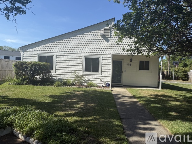118 East Saltwood Place 3 Beds Single Family Home for Rent - Photo gallery 1
