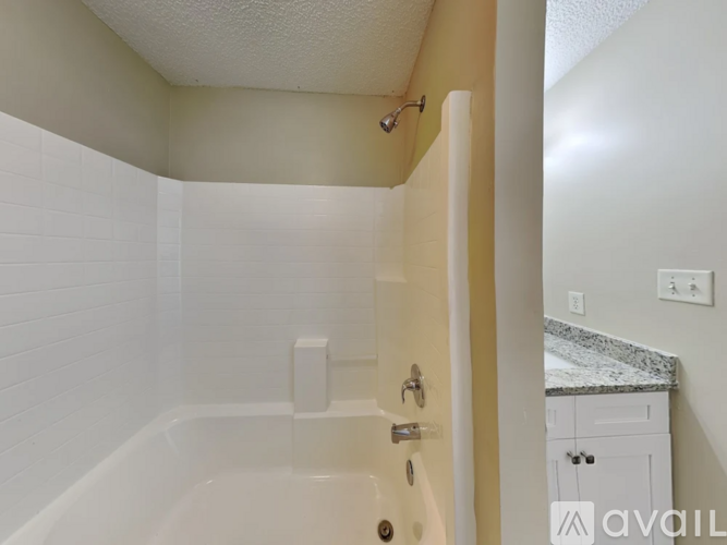 10641 Greatford Ct 3 Beds Single Family Home for Rent - Photo gallery 3
