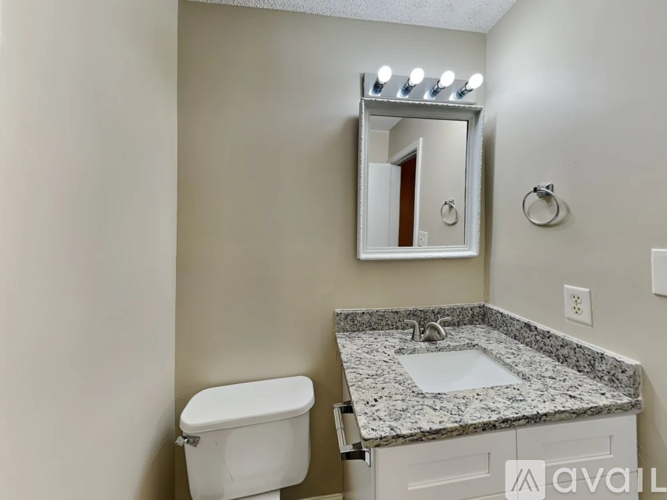 10641 Greatford Ct 3 Beds Single Family Home for Rent - Photo gallery 4