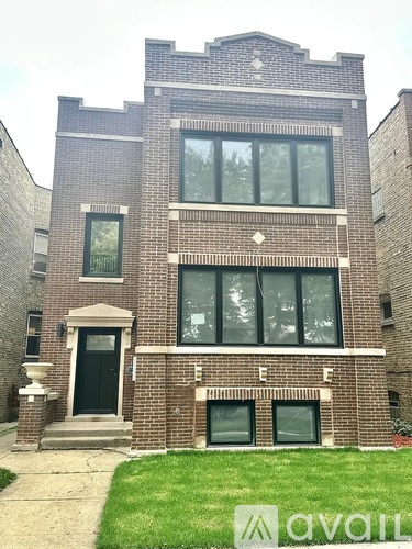 5937 North Fairfield Avenue 3 Beds Apartment for Rent - Photo gallery 1