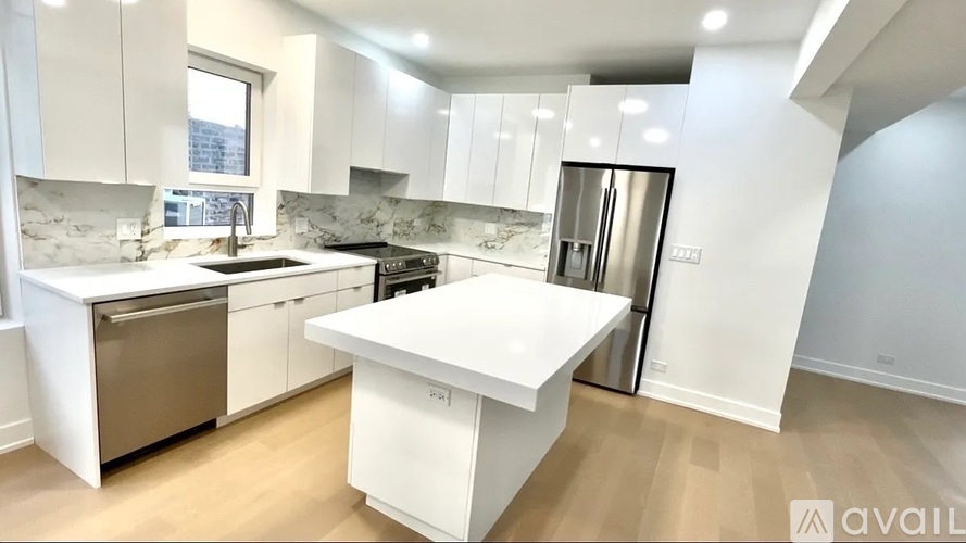 5937 North Fairfield Avenue 3 Beds Apartment for Rent - Photo gallery 3