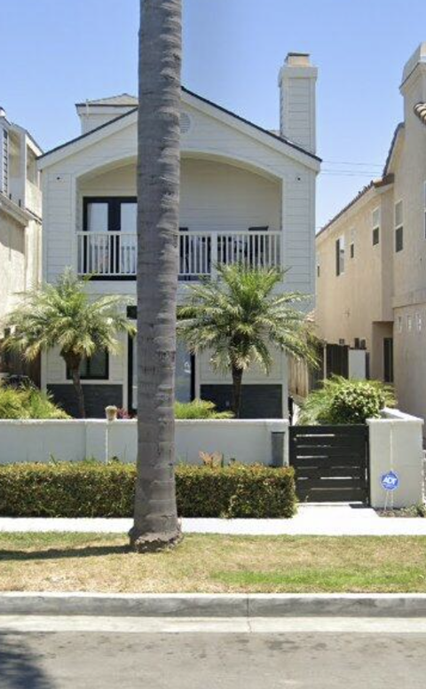 414 8Th St 4 Beds Apartment for Rent