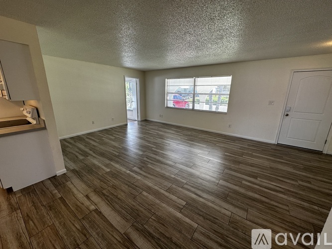 561 Parker Rd 4 Beds Single Family Home for Rent - Photo gallery 3