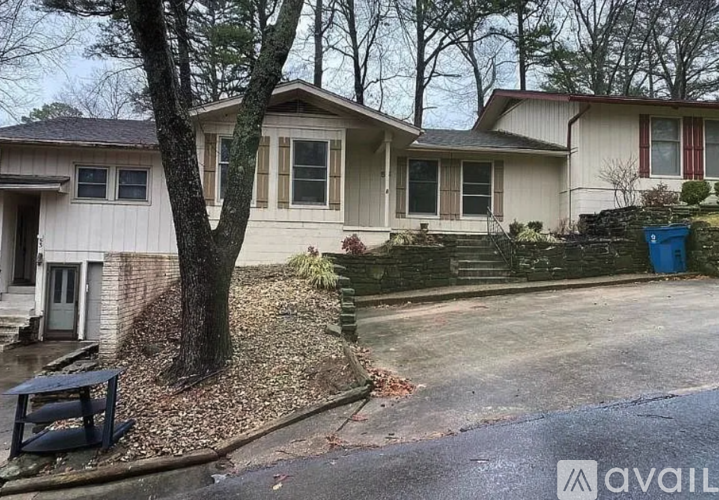 55 Nantucket Drive 3 Beds Single Family Home for Rent - Photo gallery 1