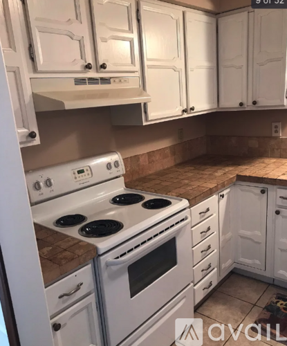 55 Nantucket Drive 3 Beds Single Family Home for Rent - Photo gallery 3