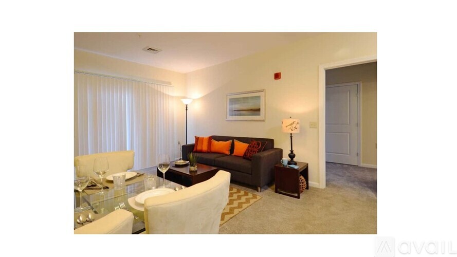 192 Beach Rd 1 Apartment for Rent - Photo gallery 1