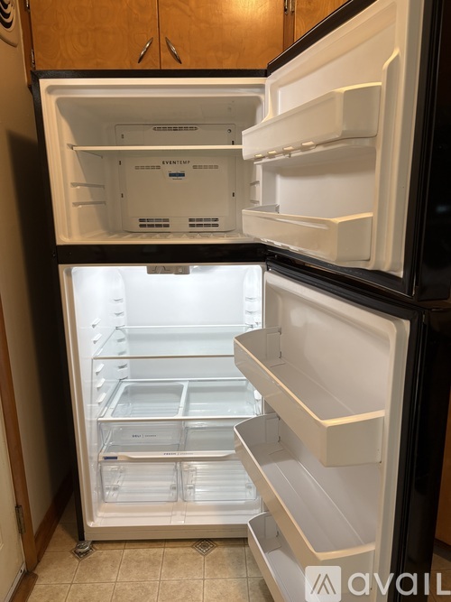 1821 East Howard Avenue 2 Beds Apartment for Rent - Photo gallery 4