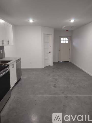501 Illinois St 1 Single Family Home for Rent - Photo gallery 2