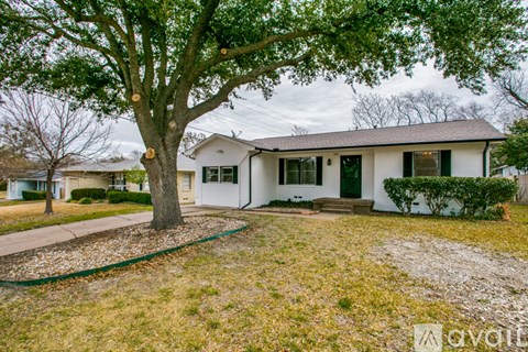 404 Valley Dr 3 Beds Apartment for Rent
