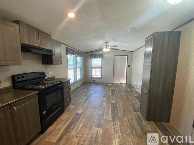 15406 Farm To Market Road 3083 1 Single Family Home for Rent - Photo gallery 4
