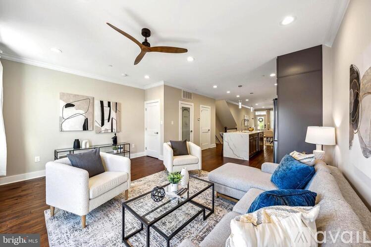 1213 Holbrook St NE 3 Beds Townhouse for Rent - Photo gallery 3