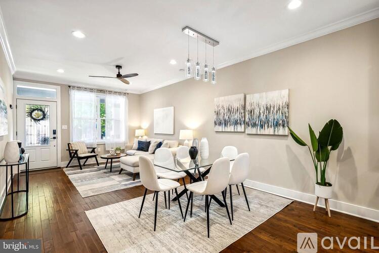 1213 Holbrook St NE 3 Beds Townhouse for Rent - Photo gallery 5