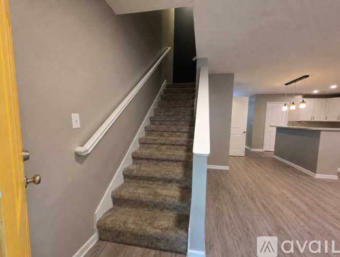1900 Bernhurst Drive 3 Beds Single Family Home for Rent - Photo gallery 2
