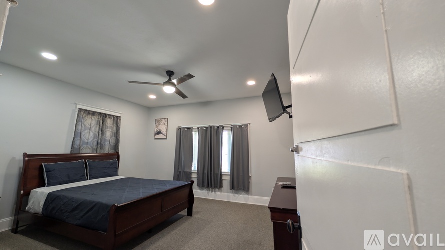 3544 North College Avenue 1 Apartment for Rent - Photo gallery 2