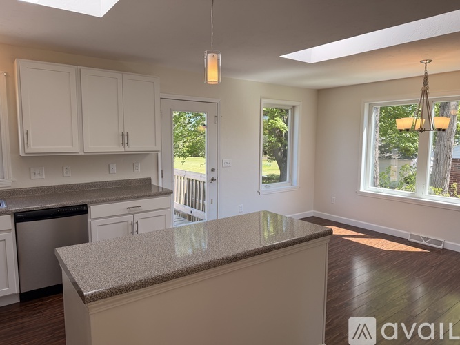 2169 Staborn Drive 3 Beds Single Family Home for Rent - Photo gallery 3