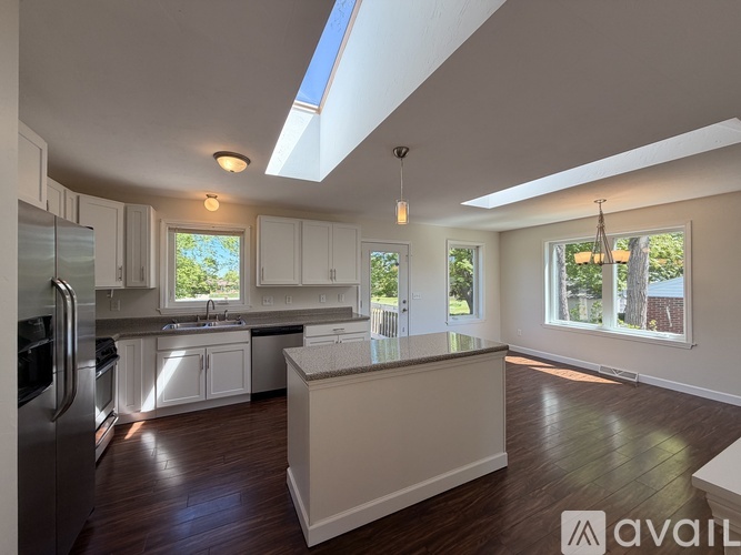 2169 Staborn Drive 3 Beds Single Family Home for Rent - Photo gallery 4