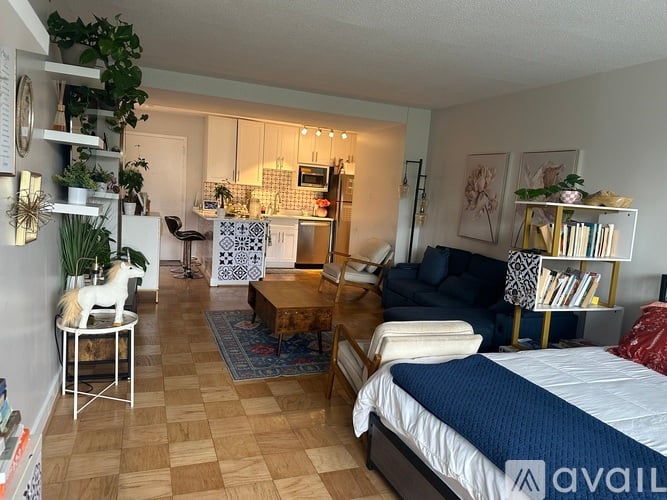 1301 Delaware Avenue Southwest Studio Condo for Rent - Photo gallery 3