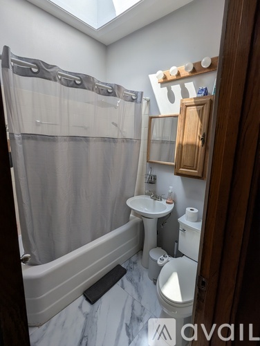 3501 North Leavitt Street 2 Beds Apartment for Rent - Photo gallery 2