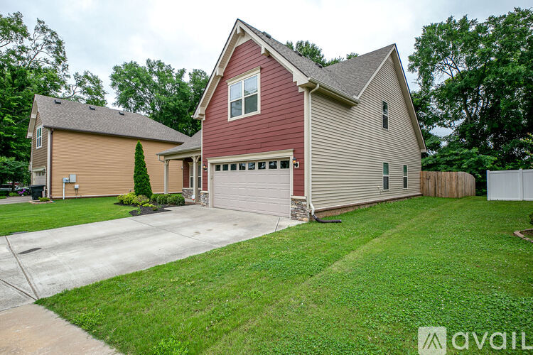 3316 Mapleside Lane 3 Beds Single Family Home for Rent - Photo gallery 3