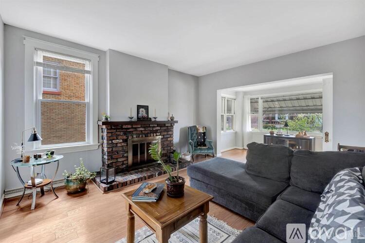 4414 Kemper Avenue 2 Beds Apartment for Rent - Photo gallery 4