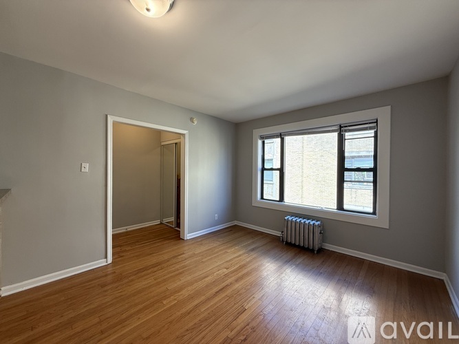 1901 W Wilson Ave 1 Apartment for Rent - Photo gallery 3