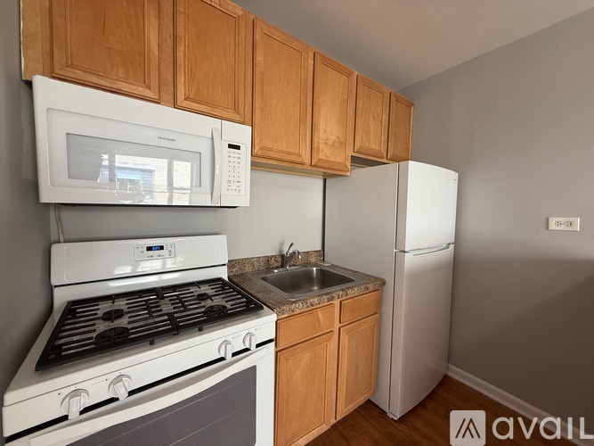 1901 W Wilson Ave 1 Apartment for Rent - Photo gallery 5