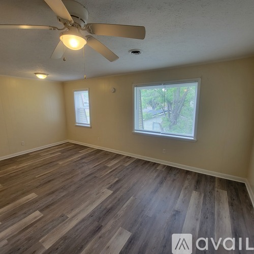 319 N Franklin Ave 1 Apartment for Rent - Photo gallery 2