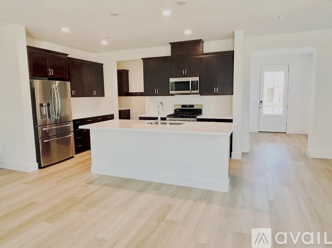 2174 Silk Avenue 4 Beds Single Family Home for Rent - Photo gallery 2