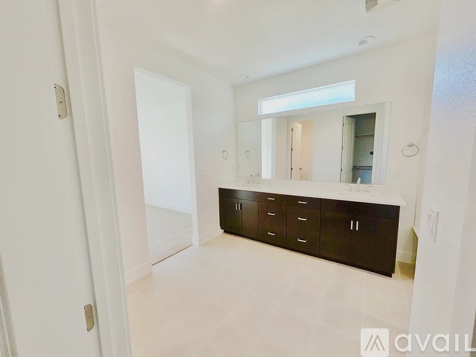 2174 Silk Avenue 4 Beds Single Family Home for Rent - Photo gallery 5
