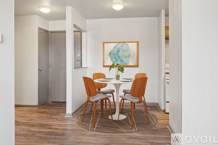 808 W Riverside Ave 1 Apartment for Rent - Photo gallery 3