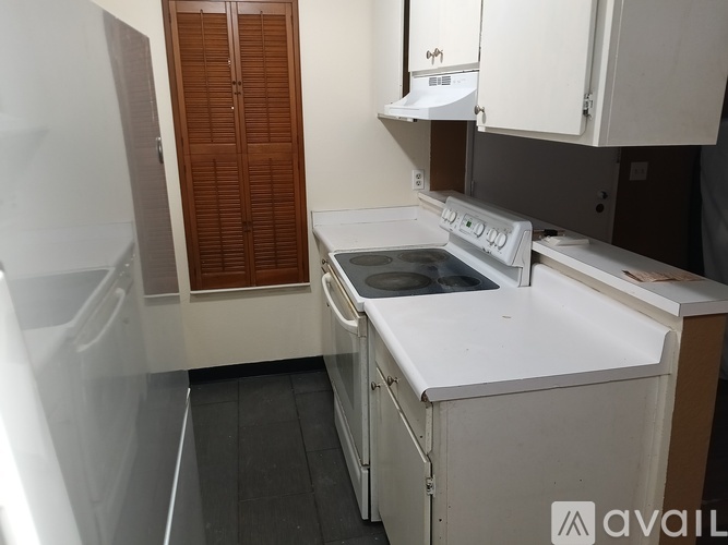 6724 Plymouth Road 2 Beds Condo for Rent - Photo gallery 5