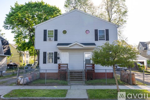 54 Suffolk Street 3 Beds Apartment for Rent