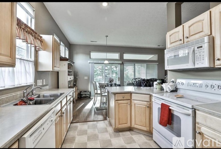 4331 Marival Way 3 Beds Condo for Rent - Photo gallery 3
