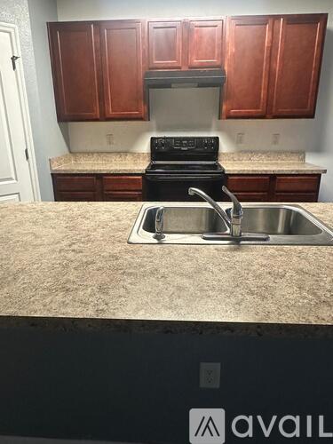 881 Lake Cummings Boulevard 5 Beds Single Family Home for Rent - Photo gallery 2