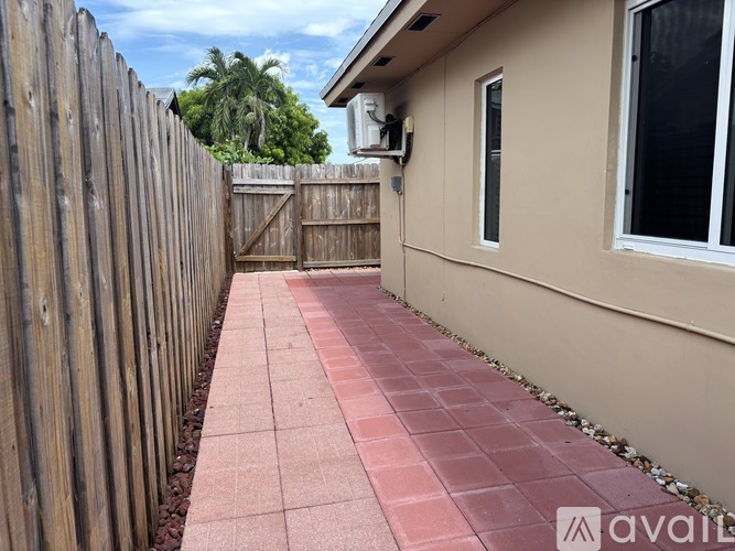 20031 Northwest 62nd Court 1 Single Family Home for Rent - Photo gallery 3