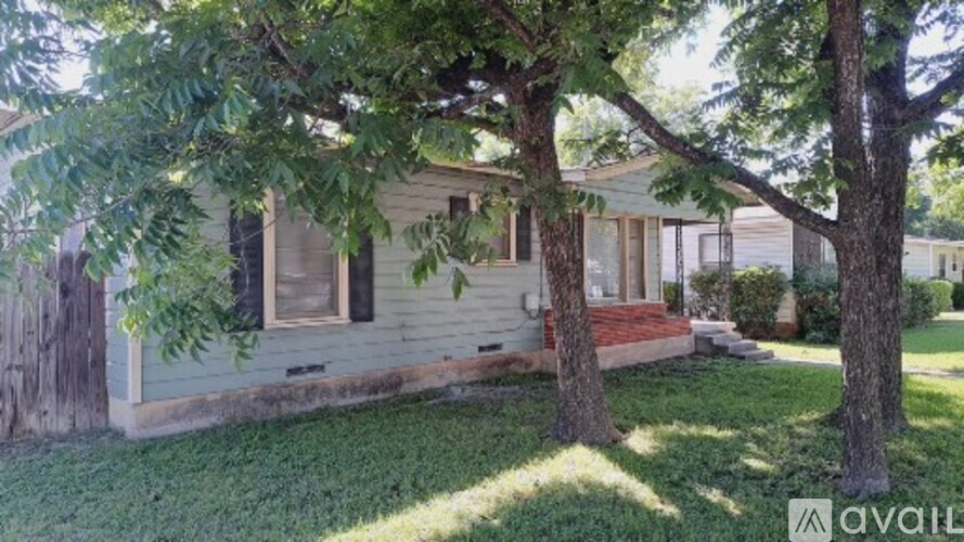 3800 North 21st A Street 4 Beds Single Family Home for Rent - Photo gallery 2