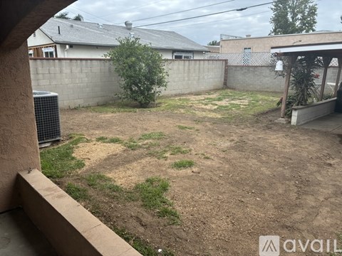 1320 Elm Street 4 Beds Apartment for Rent