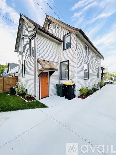 1051 North 68th Street 3 Beds Single Family Home for Rent - Photo gallery 4