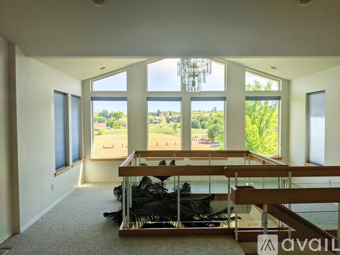 10205 Orchard Avenue 3 Beds Single Family Home for Rent - Photo gallery 2