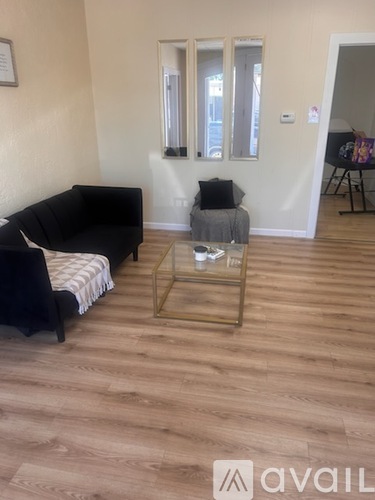 1302 Pierce Street Studio Single Family Home for Rent - Photo gallery 2