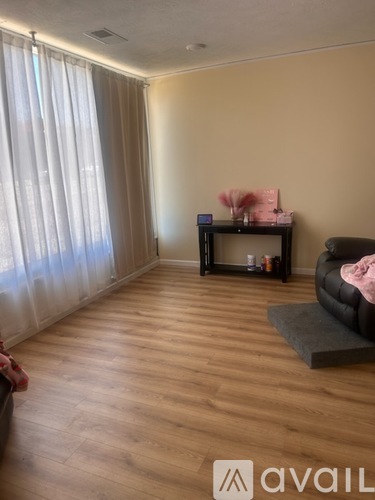 1302 Pierce Street Studio Single Family Home for Rent - Photo gallery 3