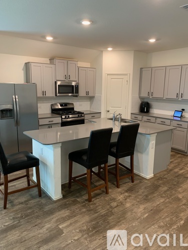 4000 Ignacio Drive 4 Beds Single Family Home for Rent - Photo gallery 4