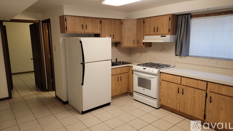 5200 West 87th Street 2 Beds Apartment for Rent - Photo gallery 1