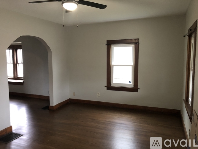 534 Beckman St 3 Beds Single Family Home for Rent - Photo gallery 3