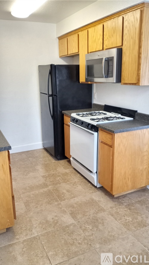 1141 Arthur Street 2 Beds Apartment for Rent - Photo gallery 5