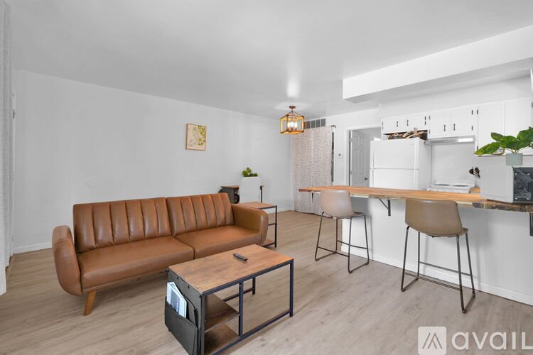 406 Edgar St