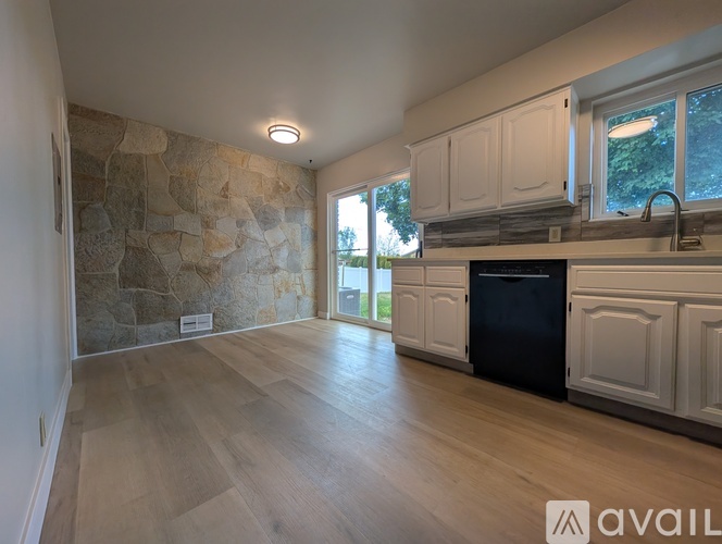 4281 Orchard Avenue 4 Beds Single Family Home for Rent - Photo gallery 3