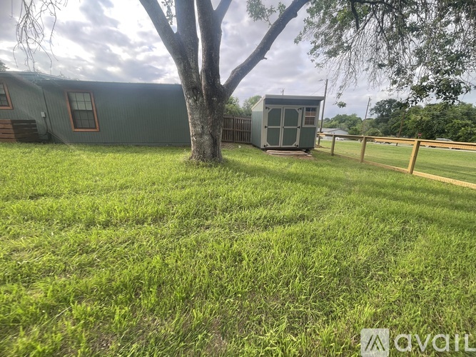 365 Forshage Boulevard 2 Beds Single Family Home for Rent - Photo gallery 3